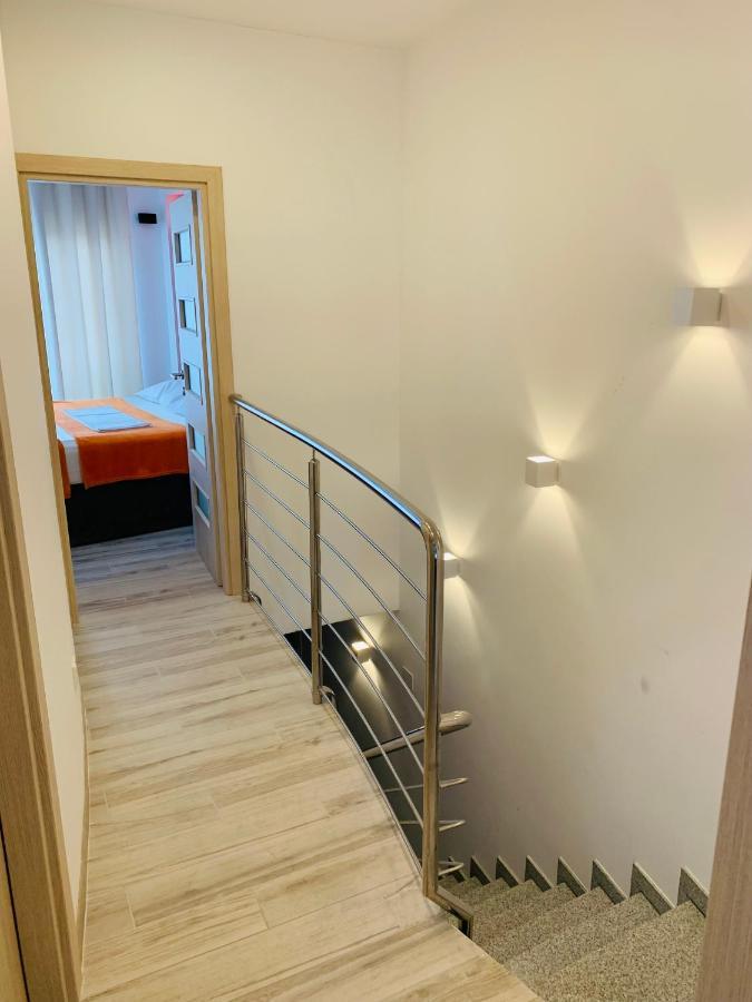 Apartment Legacy 2