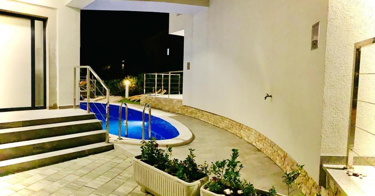 Legacy 2 Apartment Novalja