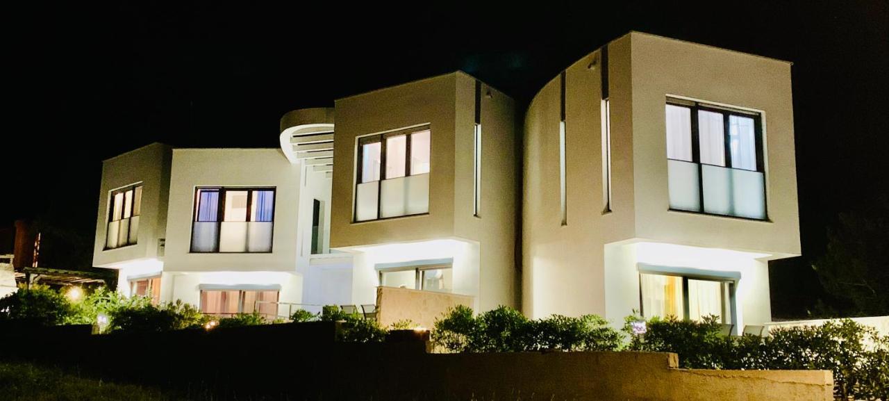 Legacy 2 Apartment *